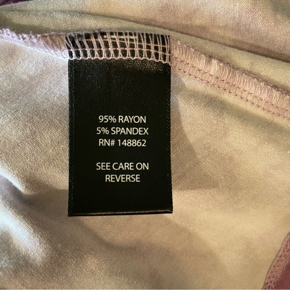 Torrid Super Soft V-Neck Handkerchief Cami. SZ:0. Purple Tie-Die. - Picture 11 of 14